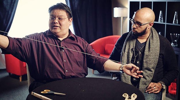 String Theory (DVD and Gimmick) by Vince Mendoza - DVD