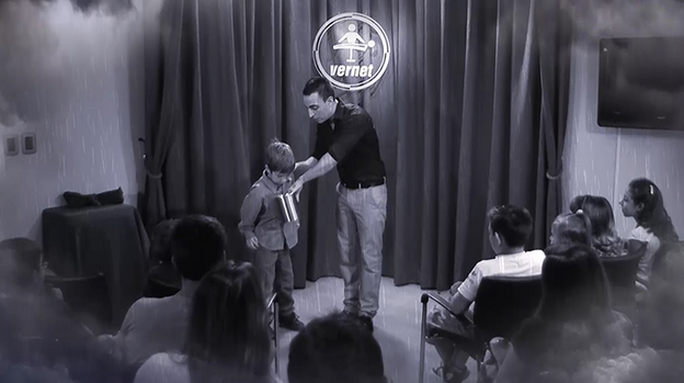 The Bucket by Iñaki Zabaletta, Greco and Vernet - DVD