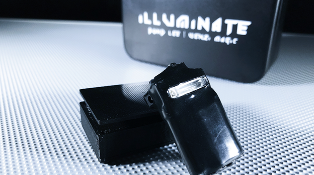 illuminate (Gimmicks & Online Instruction) by Bond Lee & Wenzi Magic