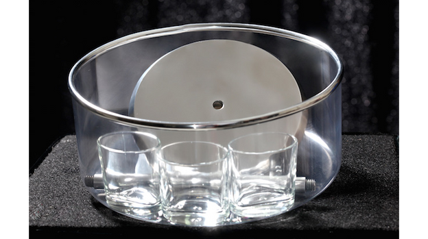 Compact Vase SILVER by Victor Voitko - Trick