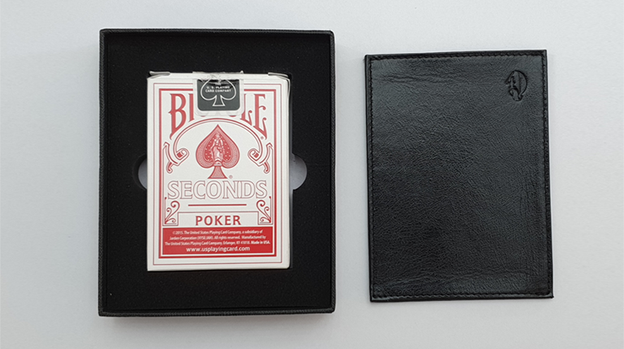 Quatro Wallet (Q4) by Eran Blizovsky - Trick