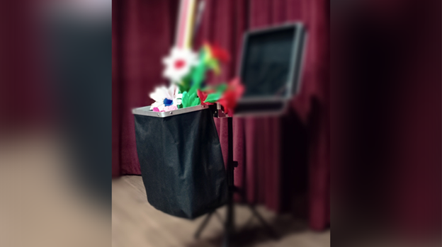 TABLE POCKET by JL Magic - Trick