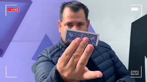 AUTOREVERSE 2.0 by Mickael Chatelain - Trick