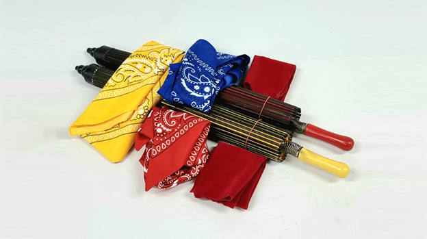 Umbrella From Bandana Set (random color for umbrella) by JL Magic - Trick