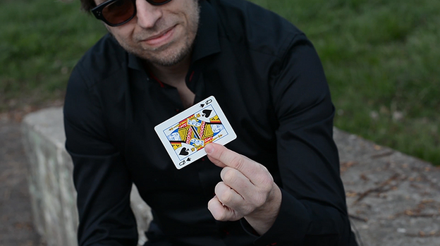 FOCUZ (Gimmicks and Online Instructions) by Peter Eggink - Trick