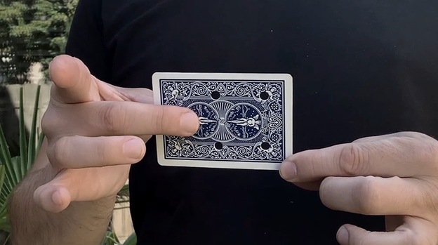 REVERSE MATRIX RED (Gimmicks and Online Instructions) by Chiam Yu Sheng - Trick