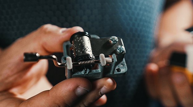 EQUALIZER by Joao Miranda - Trick