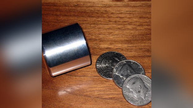 SHAMROCK CUP Half - by Chazpro Magic - Trick