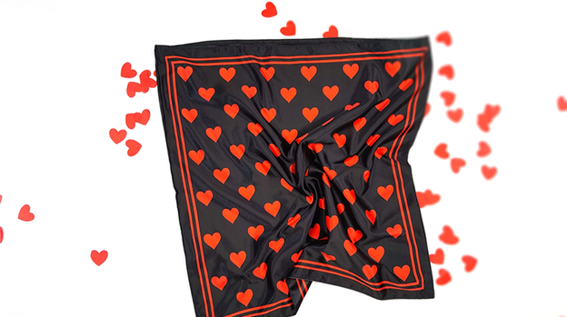 LOVE BANDANA V2 by Lee Alex - Trick