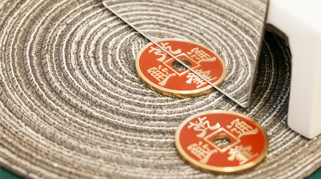 Mirror Heart Red by N2G & Ken Tsoi (Gimmicks and online instructions) - Trick