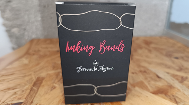 Linking Bands by Fernando Moreno