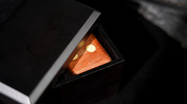 Classicho Hearken Dice by TCC