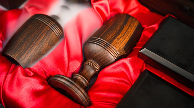 Classicho Display Case by TCC Magic