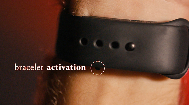 Universal Smoke Watch by João Miranda