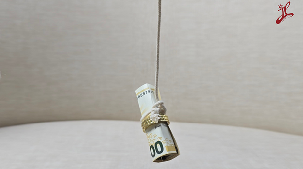 Lucky String by JL Magic