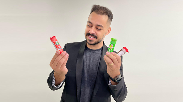 Ring & M by Luiz Paulo Oliveira & Rodrigo Lima