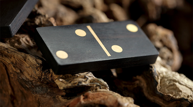 The Jumping Dominoes by Classicho