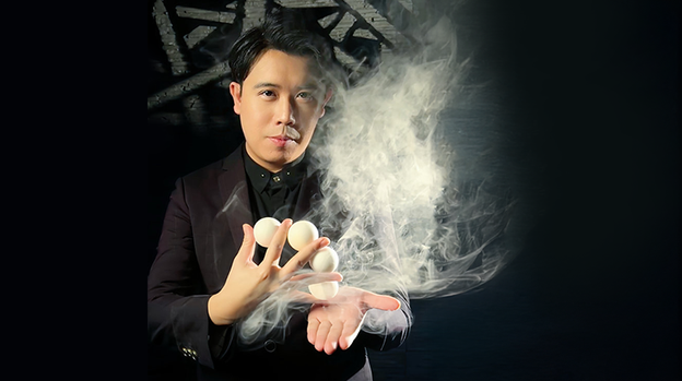 Ultra Smoke by Bond Lee, Wenzi & MS Magic