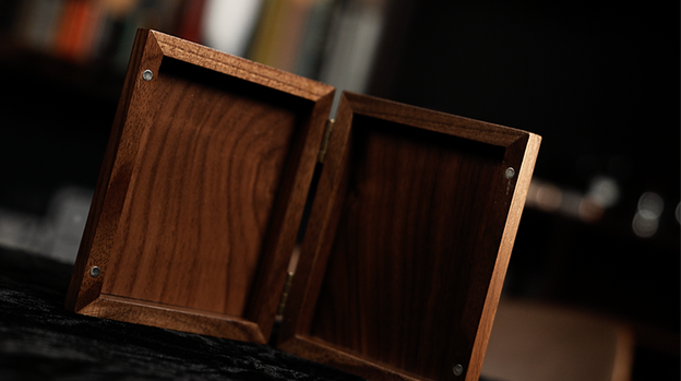 Mirage Box by Stephen Chan & Bond Lee