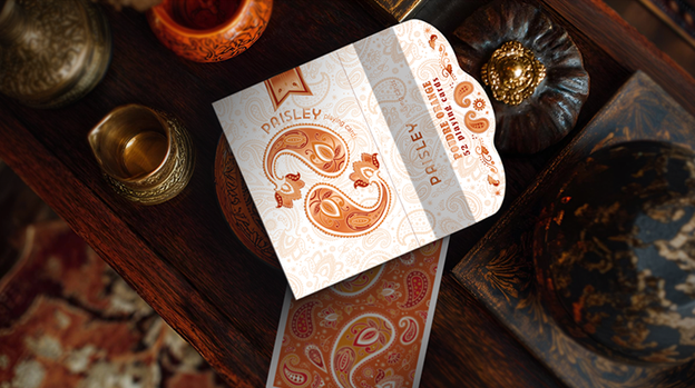 Paisley Ton sur Ton Poudre Orange Foil Designer's Choice