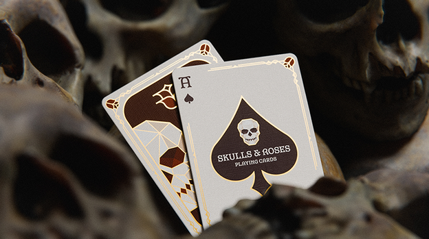 Skulls & Roses Playing Cards