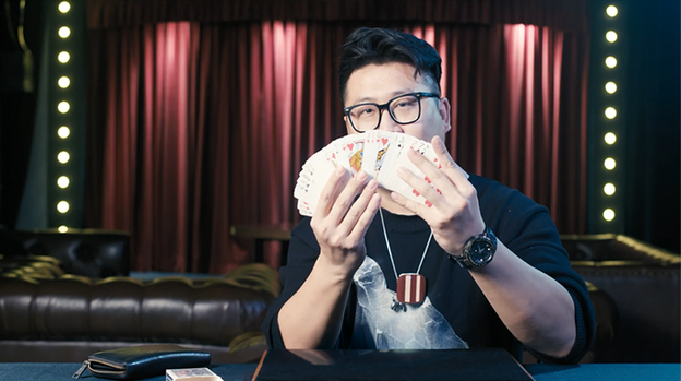 The Right Bill (EUR) by Wang Zhe & Bacon Magic