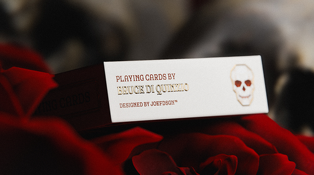 Skulls & Roses Playing Cards (Gilded Edition)