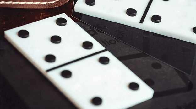 Dominoes Prediction by Juan Luis Rubiales